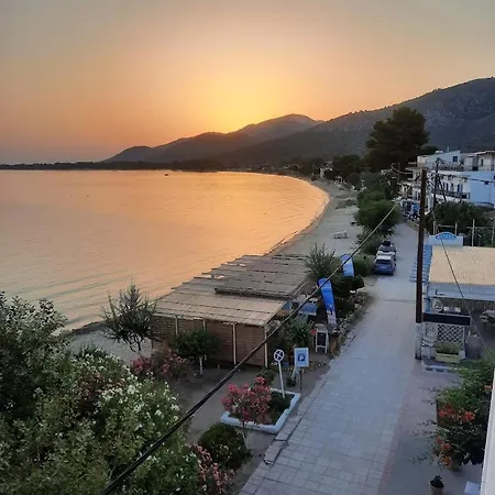 Nocleg ze śniadaniem Prinos 3*